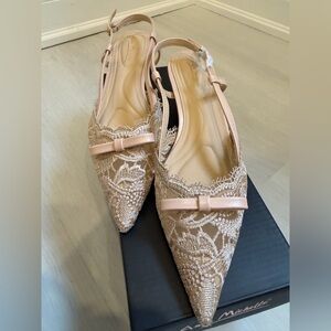 Elegant Lace Pointed Slingback Heels in beige 7